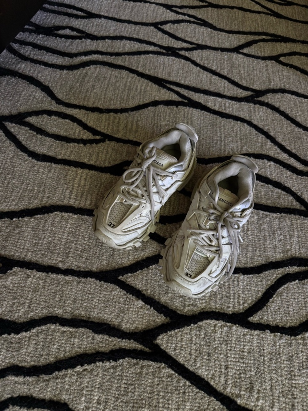 Balenciaga Women’s Cream/White Chunky Track Sneakers - Picture 2 of 6